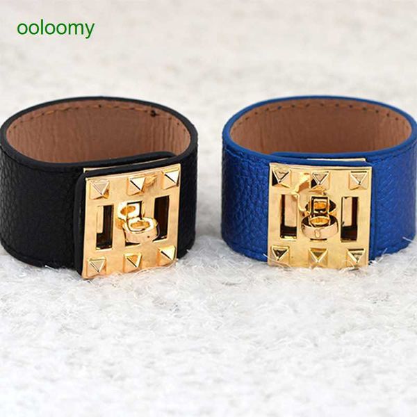 hemres designer bracelet 56 fashionable pu wide rotating buckle leather bracelet with personalized, Black
hemres designer bracelet 56 fashionable pu wide rotating buckle leather bracelet with personalized, Black