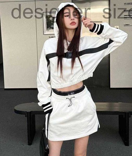 two piece dress designer 23 spring/summer functional girl sports set super slim hooded elastic waist short sweater set mj0m, White
two piece dress designer 23 spring/summer functional girl sports set super slim hooded elastic waist short sweater set mj0m, White