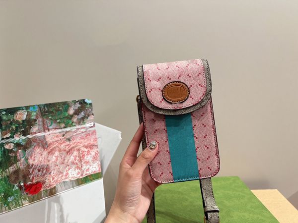 7a classic g shoulder bag, women's flip phone bag, canvas leather mini crossbody bag, designer luxury item id royalfashion_bag
7a classic g shoulder bag, women's flip phone bag, canvas leather mini crossbody bag, designer luxury item id royalfashion_bag