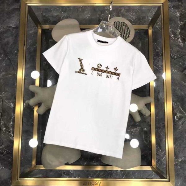 designers women summer t shirts men loose oversize tees apparel fashion mans casual chest letter shirt luxury street shorts sle 7e82, White;black
designers women summer t shirts men loose oversize tees apparel fashion mans casual chest letter shirt luxury street shorts sle 7e82, White;black