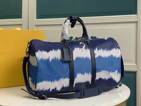 2023 travel pouches fashion duffel bags women weekend duffle bags night gym sport waterproof luxury print design travelling bag leather duff
2023 travel pouches fashion duffel bags women weekend duffle bags night gym sport waterproof luxury print design travelling bag leather duff