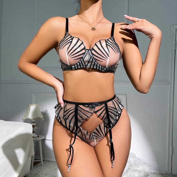 set jsy bra and panties set lingerie 3 pieces transparent lace women' underwear erotic brief sets intimates porno costumes j230425, Red;black
set jsy bra and panties set lingerie 3 pieces transparent lace women' underwear erotic brief sets intimates porno costumes j230425, Red;black