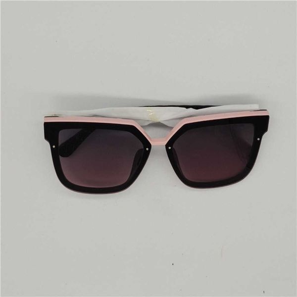 sunglasses luxury polaroid lens designer womens mens goggle senior eyewear for women eyeglasses frame vintage metal sun glasses with box, White;black
sunglasses luxury polaroid lens designer womens mens goggle senior eyewear for women eyeglasses frame vintage metal sun glasses with box, White;black