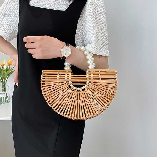 totes 2022 new style bamboo woven hand bags for women half round dumpling bag fashion purses and handbag designer clutch
totes 2022 new style bamboo woven hand bags for women half round dumpling bag fashion purses and handbag designer clutch