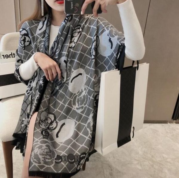 2023 new designer scarf european and american autumn winter women's scarf soft and comfortable letter scarf warm silk scarf scarf shawl, Blue;gray
2023 new designer scarf european and american autumn winter women's scarf soft and comfortable letter scarf warm silk scarf scarf shawl, Blue;gray
