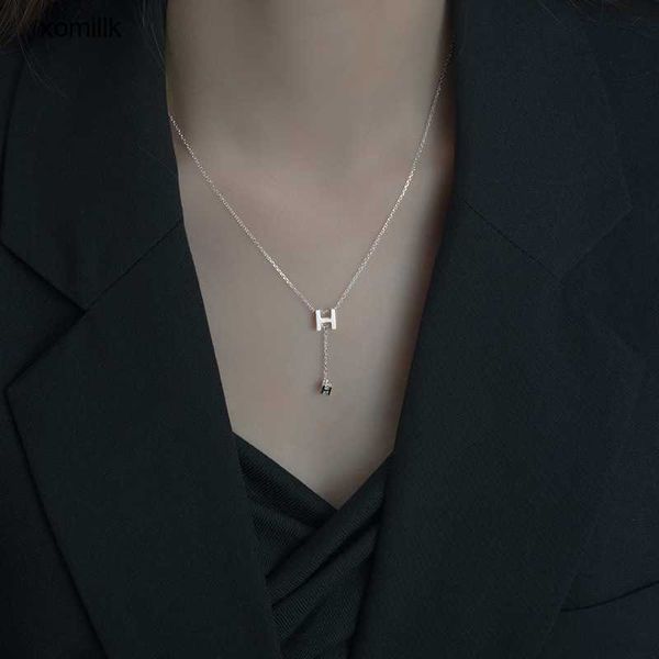 hermm designer necklace strand 925 sterling silver h letter tael 2023 new women small deign sene collar chain summer tide cool style ilf2, Black
hermm designer necklace strand 925 sterling silver h letter tael 2023 new women small deign sene collar chain summer tide cool style ilf2, Black
