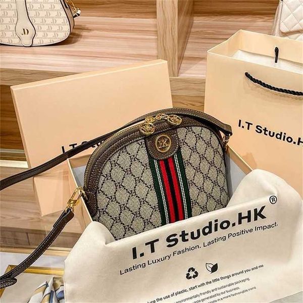 designer bag hong kong shell bag women's 2023 new style bag fashion genuine leather high grade wide shoulder strap one shoulder crossbo
designer bag hong kong shell bag women's 2023 new style bag fashion genuine leather high grade wide shoulder strap one shoulder crossbo