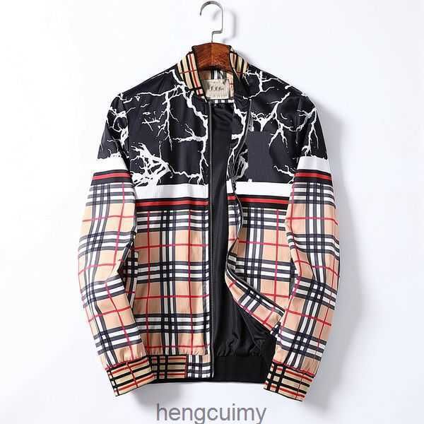 spring mens and jackets jacket designer autumn windrunner tee fashion hooded sports windbreaker casual zipper jackets clothing m-3xl 8db5, Black;brown
spring mens and jackets jacket designer autumn windrunner tee fashion hooded sports windbreaker casual zipper jackets clothing m-3xl 8db5, Black;brown