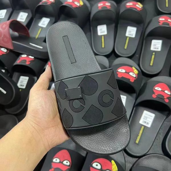 designer slipper luxury slides brand sandals woman slide men slippers flat bottom flip flop design sneakers leather sandal by 1978 s09 05, Black
designer slipper luxury slides brand sandals woman slide men slippers flat bottom flip flop design sneakers leather sandal by 1978 s09 05, Black