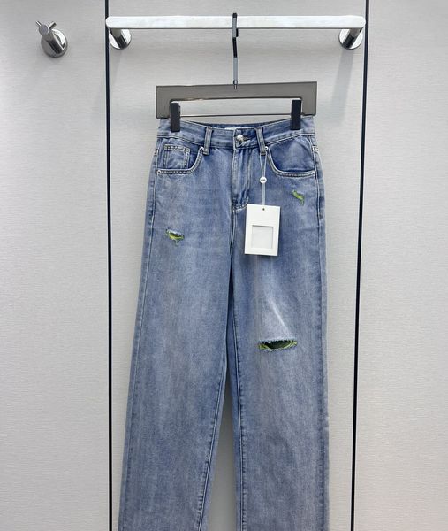chan 2023 new brand women's jeans trousers women capri cargo pants yoga wide leg trendy casual ootd fashion hole logo jeans trousers bi, Black;white
chan 2023 new brand women's jeans trousers women capri cargo pants yoga wide leg trendy casual ootd fashion hole logo jeans trousers bi, Black;white
