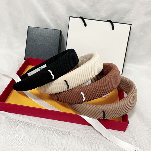 4colors luxury c brand headbands designers letter fashion headband hair bands for women girls hair hoop hairjewelry candy color, Silver
4colors luxury c brand headbands designers letter fashion headband hair bands for women girls hair hoop hairjewelry candy color, Silver