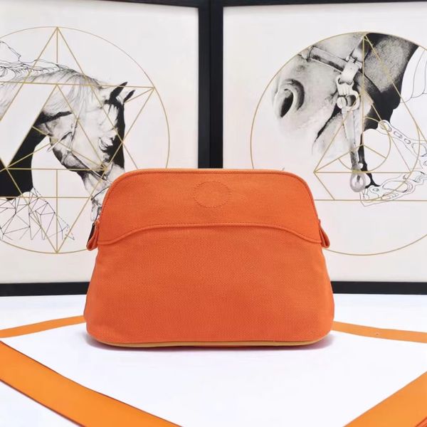 10a luxury tote designer brand hand bag women's makeup bag large capacity storage bag original factory quality full set gift box
10a luxury tote designer brand hand bag women's makeup bag large capacity storage bag original factory quality full set gift box