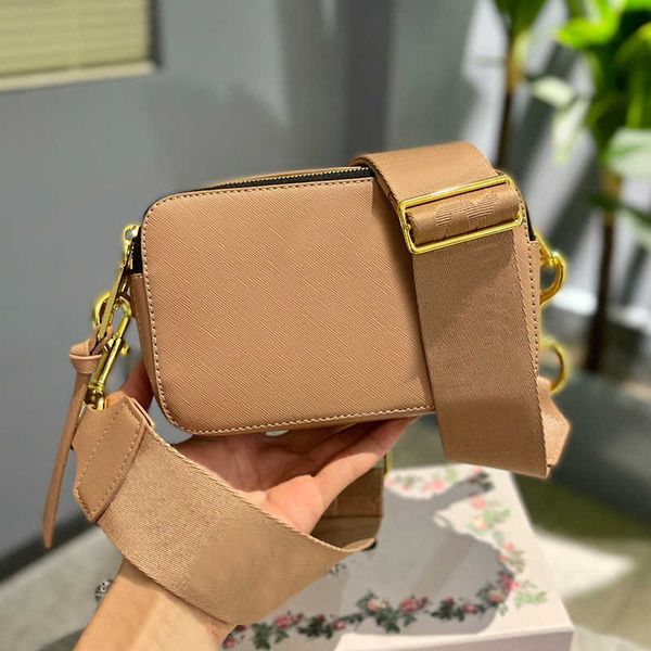 m-letter solid color snapsdesigner bag luxury marc camera bag shoulder bags women leather crossbody bags female purses 220329
m-letter solid color snapsdesigner bag luxury marc camera bag shoulder bags women leather crossbody bags female purses 220329
