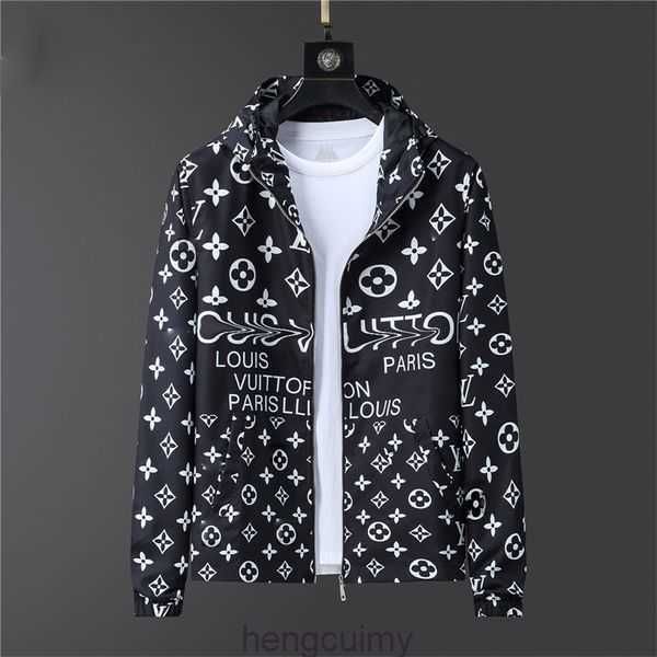 fashion designer mens jacket goo 2022 d spring autumn outwear windbreaker zipper clothes jackets coat outside can sport size m-3xl men', Black;brown
fashion designer mens jacket goo 2022 d spring autumn outwear windbreaker zipper clothes jackets coat outside can sport size m-3xl men', Black;brown