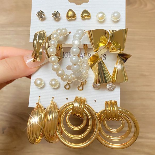 stud iparam gold color exaggerated metal earrings for women geometric twisted pearl crystal hoop fashion jewelry gifts 230424, Golden;silver
stud iparam gold color exaggerated metal earrings for women geometric twisted pearl crystal hoop fashion jewelry gifts 230424, Golden;silver