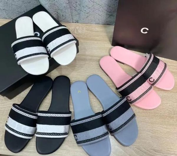 embroidered woven slippers luxury designer women slippers alphabet rhombus home style sandals szie35-41, Black
embroidered woven slippers luxury designer women slippers alphabet rhombus home style sandals szie35-41, Black