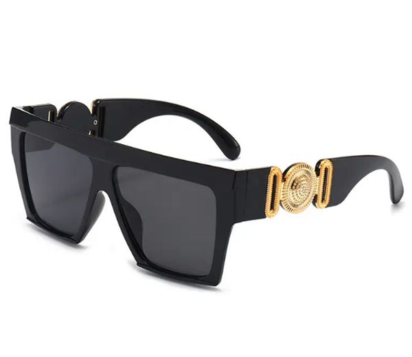 stylish vintage fashion sunglasses for women - square sun oversize frame with novel temple shades, White;black
stylish vintage fashion sunglasses for women - square sun oversize frame with novel temple shades, White;black
