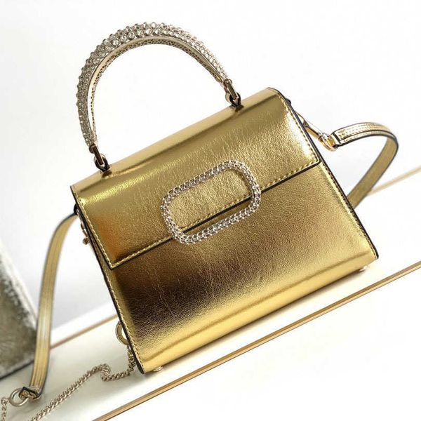 diamond handle designer bags women luxurys handbags metal chain shoulder bag messenger bag large capacity lady flip bag handbag 230420
diamond handle designer bags women luxurys handbags metal chain shoulder bag messenger bag large capacity lady flip bag handbag 230420