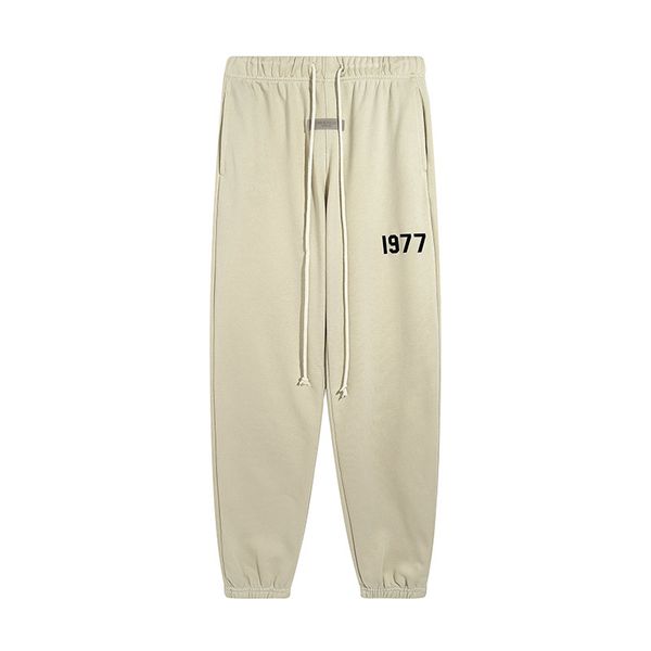 autumn 2023 new wint pants sweatpant hight street fashion brand ess men's and women's 8th collection relaxed 1977 lett print a15, Black
autumn 2023 new wint pants sweatpant hight street fashion brand ess men's and women's 8th collection relaxed 1977 lett print a15, Black