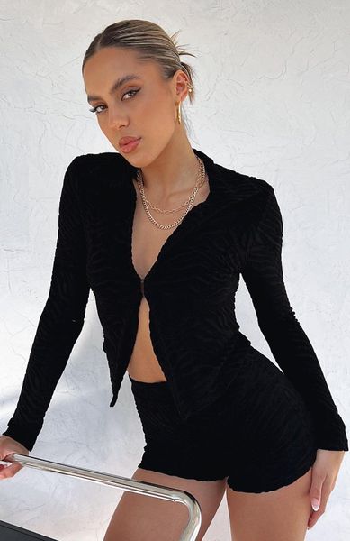 women's tracksuits y2k two pieces women sets button-up long sleeve shirts bodycon shorts autumn party club outfits streetwear, Gray
women's tracksuits y2k two pieces women sets button-up long sleeve shirts bodycon shorts autumn party club outfits streetwear, Gray