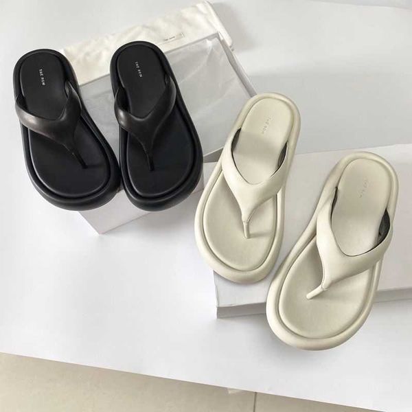 the * row shoes simple casual leather thick soled heightening flip-flops toe clip flip flops women wear sandals outside, Black
the * row shoes simple casual leather thick soled heightening flip-flops toe clip flip flops women wear sandals outside, Black
