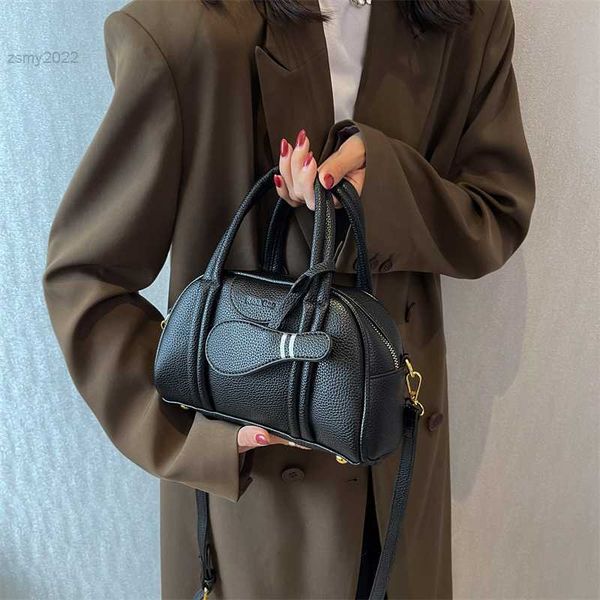 totes brand boston shoulder bags for women purse and handbags designer messenger bag luxury satchel fashion crossbody bag
totes brand boston shoulder bags for women purse and handbags designer messenger bag luxury satchel fashion crossbody bag