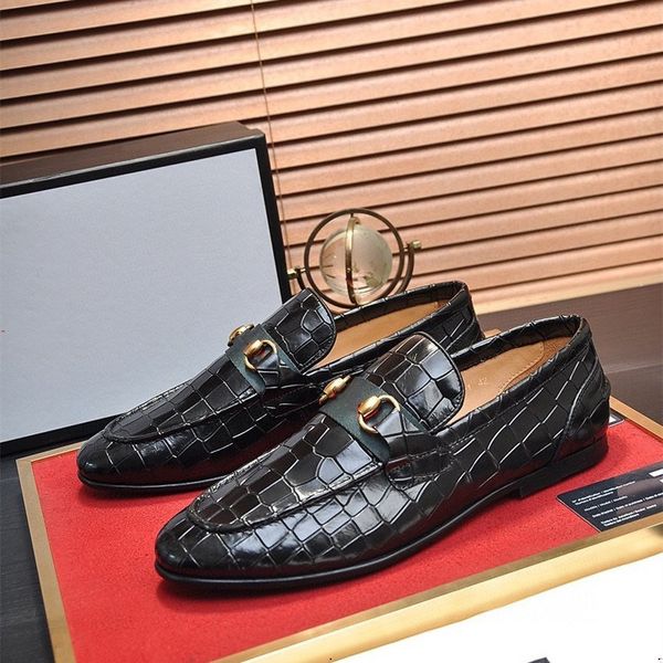28model 2023 brogue formal designer shoes men dress leather shoes fashion men flats shoes genuine retro pointed toe oxford male footwear, Black
28model 2023 brogue formal designer shoes men dress leather shoes fashion men flats shoes genuine retro pointed toe oxford male footwear, Black