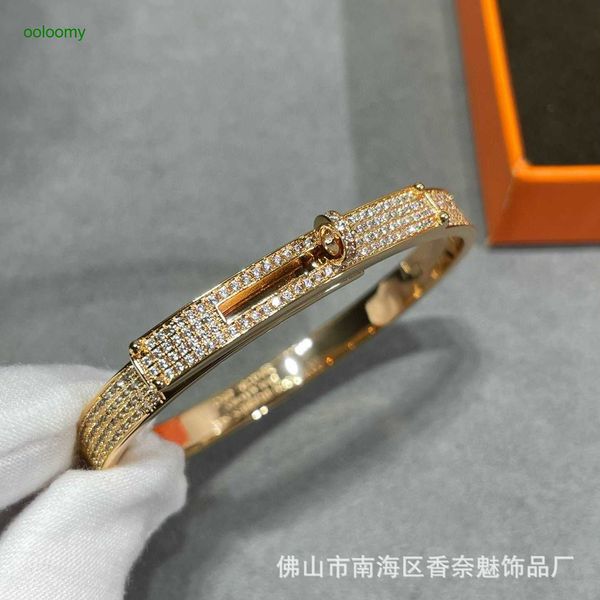 hemres designer bracelet v-gold cnc precision edition button bracelet with advanced sense i light luxury half diamond 18k rose gold afj0, Black
hemres designer bracelet v-gold cnc precision edition button bracelet with advanced sense i light luxury half diamond 18k rose gold afj0, Black