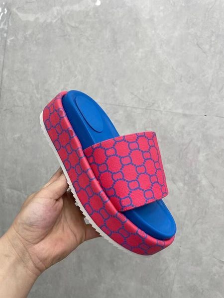 retro slippers women's fashion wide head slippers luxury summer women's flat rubber equipment bottom sandals beach designer shoes, Black
retro slippers women's fashion wide head slippers luxury summer women's flat rubber equipment bottom sandals beach designer shoes, Black