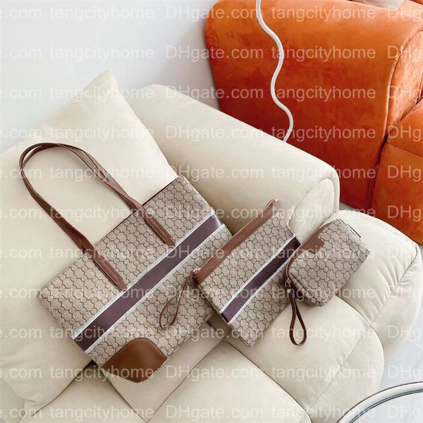 designer totes mans handbag three in one composite briefcase crossbody bags shoulder bag with wallet fashion print large capacity square sho
designer totes mans handbag three in one composite briefcase crossbody bags shoulder bag with wallet fashion print large capacity square sho
