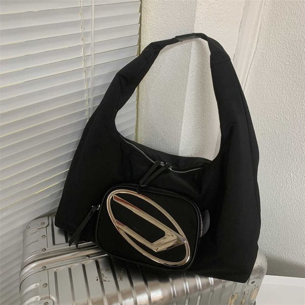 shoulder bag the tote diesels handbag crossbody bag quality luxury black nylon women's man designer purse wallet clutch fashionable
shoulder bag the tote diesels handbag crossbody bag quality luxury black nylon women's man designer purse wallet clutch fashionable