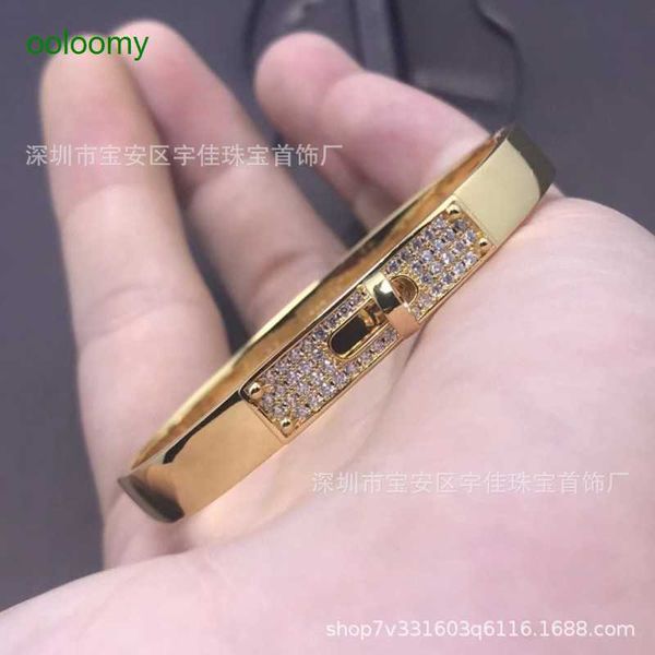 hemrres designer bracelet pig nose half diamond buckle bracelet 925 silver plated 18k rose gold full sky star couple style so6n, Black
hemrres designer bracelet pig nose half diamond buckle bracelet 925 silver plated 18k rose gold full sky star couple style so6n, Black