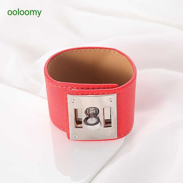 hemres designer bracelet new wide edge leather bracelet napkin buckle cool style punk pu personalized temperament adjustable, Black
hemres designer bracelet new wide edge leather bracelet napkin buckle cool style punk pu personalized temperament adjustable, Black