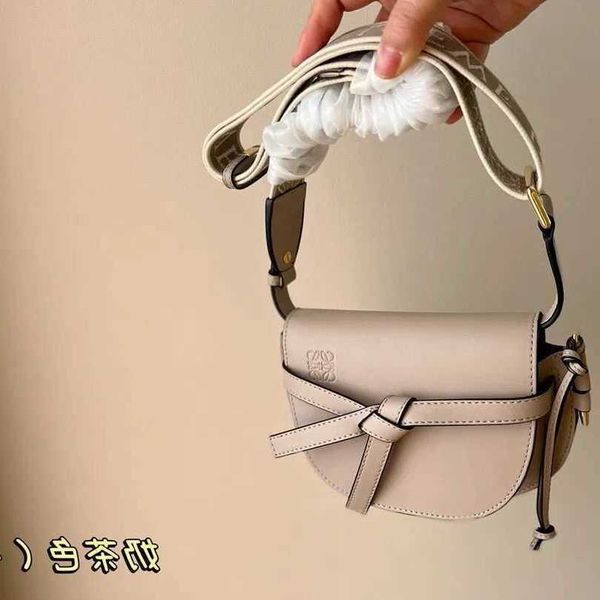 loews wide saddle gate designer embroidery crossbody bag flap shoulder belt new cowhide product mini one-shoulder zk6a
loews wide saddle gate designer embroidery crossbody bag flap shoulder belt new cowhide product mini one-shoulder zk6a