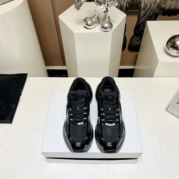 2023 new men's and women's bowling shoes breathable mesh leather panel casual sports shoes 35-45
2023 new men's and women's bowling shoes breathable mesh leather panel casual sports shoes 35-45