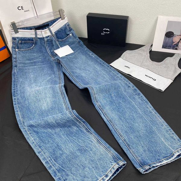 shenzhen aw king 2022 autumn/winter new letter ribbon waist slim straight leg jeans for women, Blue
shenzhen aw king 2022 autumn/winter new letter ribbon waist slim straight leg jeans for women, Blue