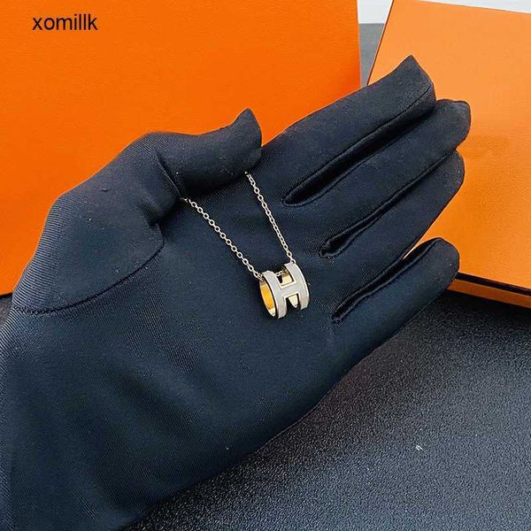 hermm designer necklace strands with steel seal cnc process h letter necklace pendant titanium non fading jewelry female enamel 18k xmzw, Black
hermm designer necklace strands with steel seal cnc process h letter necklace pendant titanium non fading jewelry female enamel 18k xmzw, Black