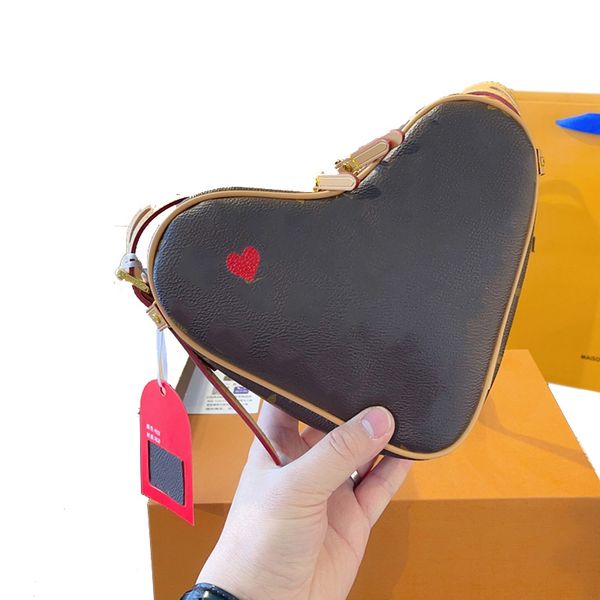 designers classic pop my heart shoulder bags france brand 5a quality genuine leather printing crossbody bag fashion old flower women luxury
designers classic pop my heart shoulder bags france brand 5a quality genuine leather printing crossbody bag fashion old flower women luxury