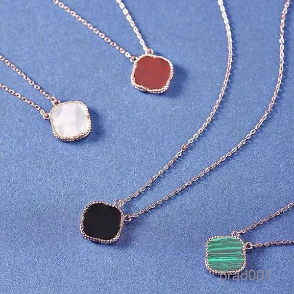 fashion flowers four-leaf clover cleef pendant necklace luxury designer necklace 14k gold necklaces jewelry pendant necklaces gold, Silver
fashion flowers four-leaf clover cleef pendant necklace luxury designer necklace 14k gold necklaces jewelry pendant necklaces gold, Silver