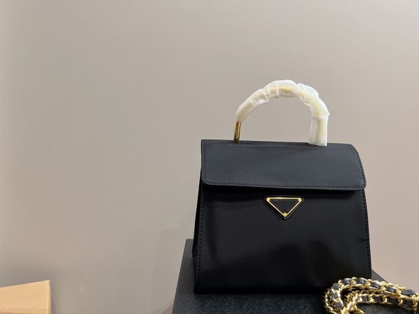 nylon tote handbag for women's classic large capacity flip bag, metal chain shoulder strap, crossbody bag, designer luxury item id roya
nylon tote handbag for women's classic large capacity flip bag, metal chain shoulder strap, crossbody bag, designer luxury item id roya