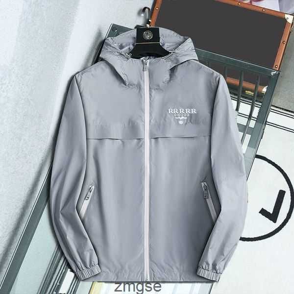 jacket epaulettes men's triangular coat parka designer jackets men autumn and winte windbreaker parkas for mens hoodies zipper outerwea, Black;brown
jacket epaulettes men's triangular coat parka designer jackets men autumn and winte windbreaker parkas for mens hoodies zipper outerwea, Black;brown