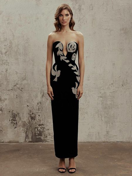 casual dresse summer strapless backless sequin split black maxi long bodycon bandage dress 2023 elegant evening party club dresses 230424, Black;gray
casual dresse summer strapless backless sequin split black maxi long bodycon bandage dress 2023 elegant evening party club dresses 230424, Black;gray