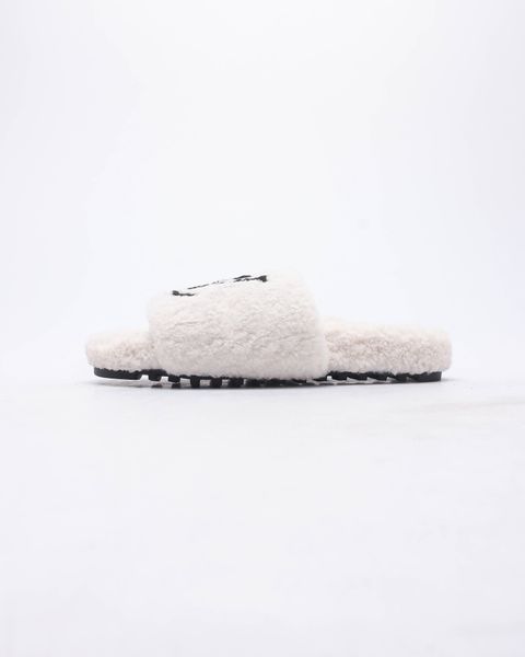 designer soft plush sense fashion slippers everything cute casual sandals retro thick soled open toe winter flip-flops, Black
designer soft plush sense fashion slippers everything cute casual sandals retro thick soled open toe winter flip-flops, Black