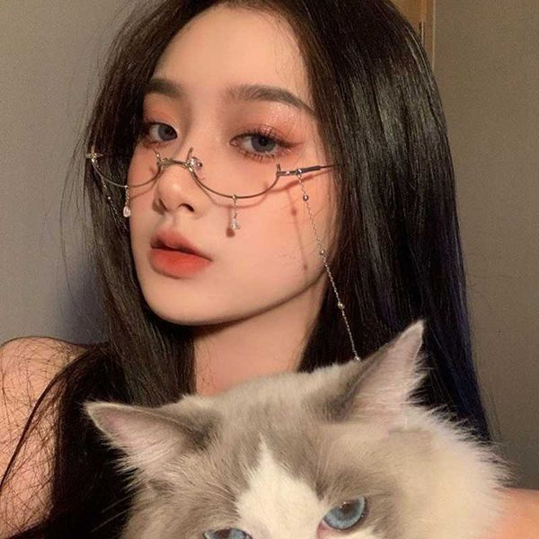 fashion half-frame sunglasses korea half-frame glasses without lens frame with chain women accessories metal eyes face jewelry, White;black
fashion half-frame sunglasses korea half-frame glasses without lens frame with chain women accessories metal eyes face jewelry, White;black