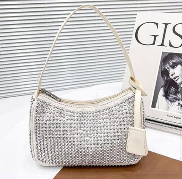 women's evening bags fashion designers shoulder messenger bag retro style lady handbag totes diamonds axillary bag
women's evening bags fashion designers shoulder messenger bag retro style lady handbag totes diamonds axillary bag