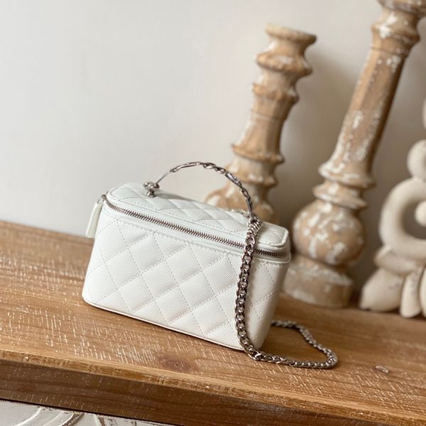 designer cosmetic bag luxury chain bag 17cm genuine leather handbag high imitation crossbody bag with box zc194
designer cosmetic bag luxury chain bag 17cm genuine leather handbag high imitation crossbody bag with box zc194