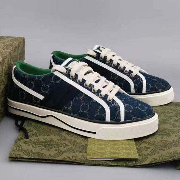 tennis ggity 1977 casual shoes luxurys designers mens shoe italy green and red web stripe rubber sole stretch cotton low men sneakers 40-46
tennis ggity 1977 casual shoes luxurys designers mens shoe italy green and red web stripe rubber sole stretch cotton low men sneakers 40-46