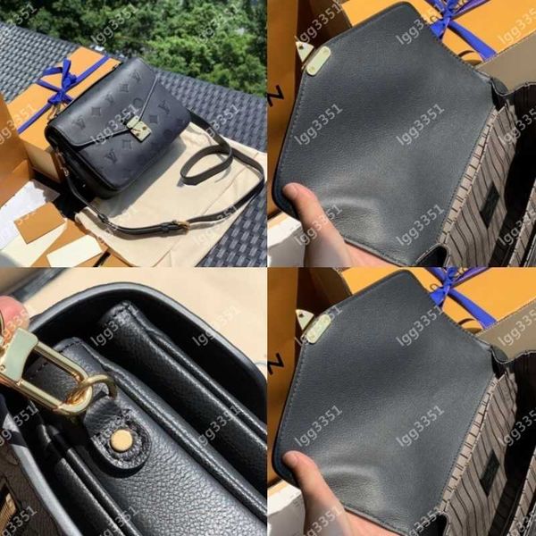 leather black emboss metis messenger bag women shoulder crossbody bags designer luxury handbags totes louise pochette ladies purses viuton w
leather black emboss metis messenger bag women shoulder crossbody bags designer luxury handbags totes louise pochette ladies purses viuton w