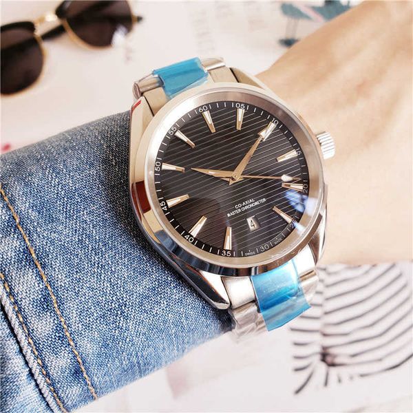 2023 men designer luxury brand automatic mechanical watch 42mm all stainless steel strap sapphire mirror business casual watch, Slivery;black
2023 men designer luxury brand automatic mechanical watch 42mm all stainless steel strap sapphire mirror business casual watch, Slivery;black