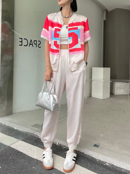 chan home 2023 new summer women's two piece sets designer logo fashion trousers womens summer grade leisure sports suit birthday mother, White
chan home 2023 new summer women's two piece sets designer logo fashion trousers womens summer grade leisure sports suit birthday mother, White
